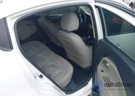 2015 Kia Rio Lx z USA, uszkodzony, nr VIN KNADM4A35F6507470